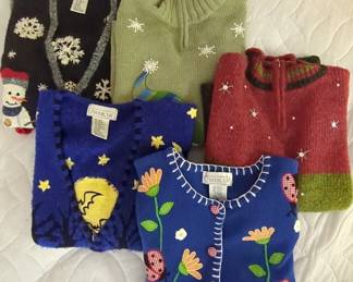 Vintage Mandal Bay Womens Sweaters 5 Christmas, Halloween  Spring S P, Small, Medium 