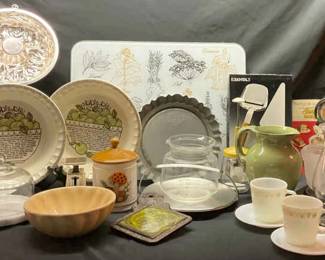 Chichester SteelWare Plus Kitchenware