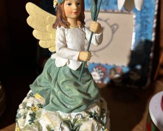 Music boxes to choose from