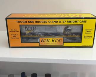 Rail King O and O-27 Freight Car Set