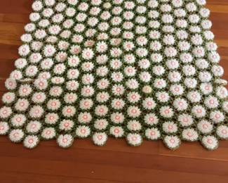 Vintage Daisy Crochet Blanket
