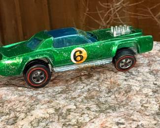 Original 1967 Sugar Caddy Hotwheel redline is & foreign patten pending.