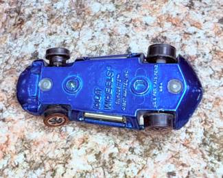 Original 1967 Silhouette Redline Hotwheel Us & Foreign Patten Pending - blue with white interior