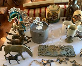 Horse collection including belt from Paris in silver, Swarovski w/box and Murano glass head
