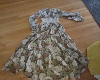 Gunne Sax, old label