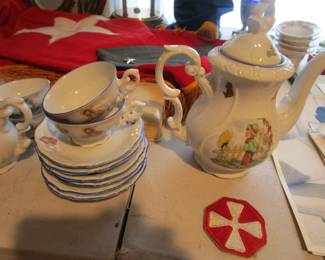 Vintage/antique china set