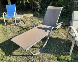 #63  Chaise Lounge   $75