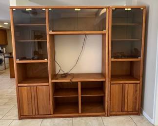 KAS027 Wooden Display Cabinets