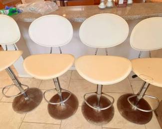 KAS028 - Four Swivel Bar Chairs w/ Footrest