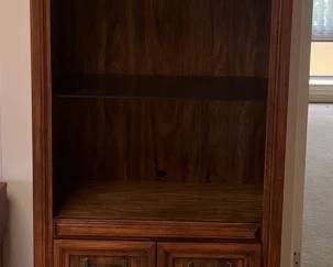 KAS012 Wooden Hutch