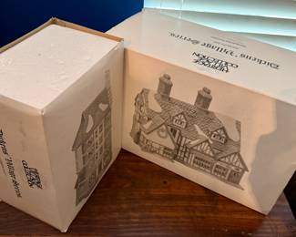 Heritage Village Collection - Dickens' Village Series