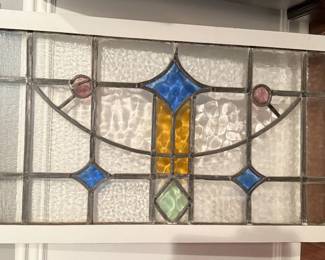 Vintage arts & crafts stained glass window/transom pane