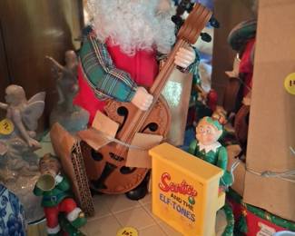 A good amount of Christmas stuff