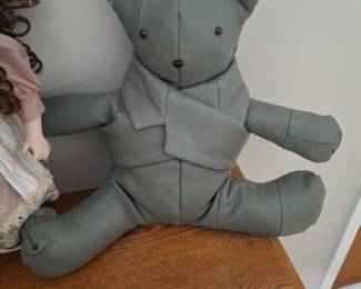 Baondage bear