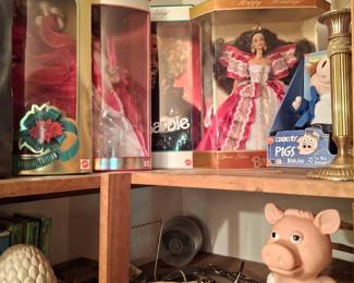 Quite a few Barbies