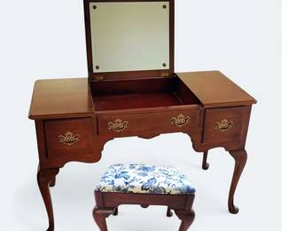 Statton Trutype Americana Solid Cherry Vanity with Pop Up Mirror and Stool