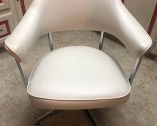 Vintage "tulip" chair - set of 4.  White vinyl on chrome frame.