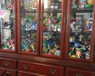 M &M COLLECTION 