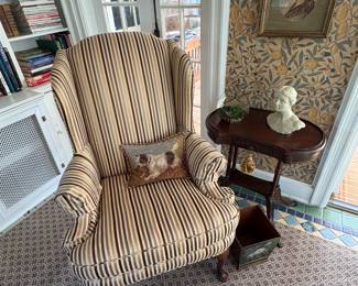 Thomasville Wing Chair & Accent Table