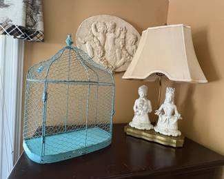 Lamps & Decorative Items 