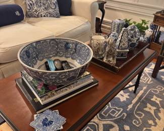 white sofa and coffee table NFS