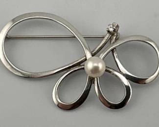 Sterling, pearl brooch