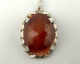 Sterling agate pendant