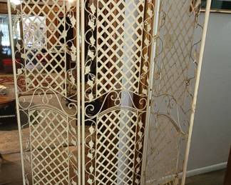 MID-CENTURY WROUGHT IRON DIVIDER