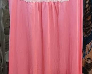MID-CENTURY LINGERIE