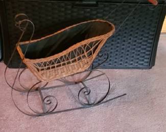 ANTIQUE WICKER & IRON SLEIGH