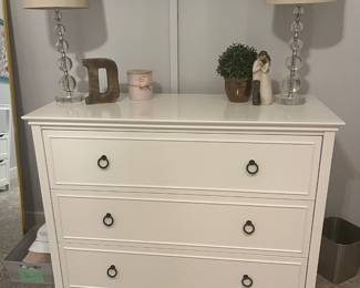 Williams Sonoma Bedroom suit