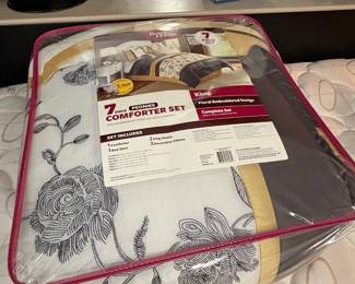 King Comforter Set new