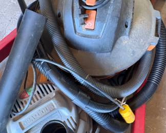 Wet, dry vacuum