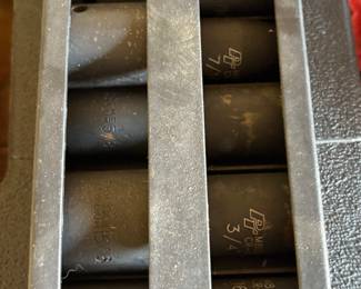Sockets for air wrenches