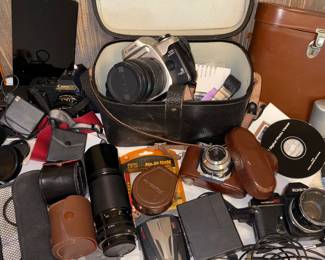 Cannon 35mm Cameras, Lenses