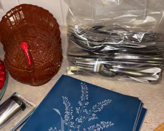 Oneida Silverware, Trivets, Turkey dish