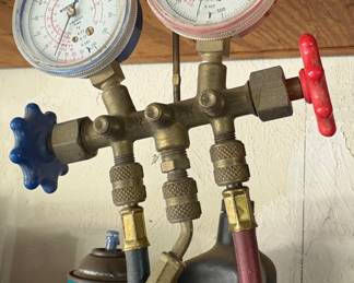 Air conditioning gage