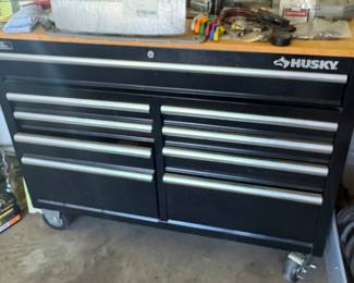 Husky tool box large