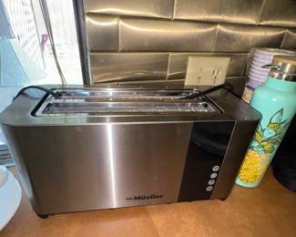 Mueller Stainless Toaster like new