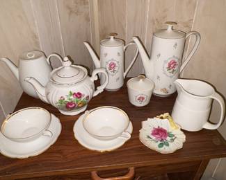 Tea pots, Bavarian and others