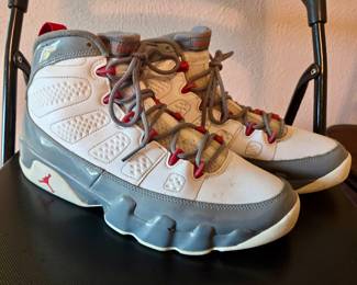 Air Jordan Nike One athletic shoes