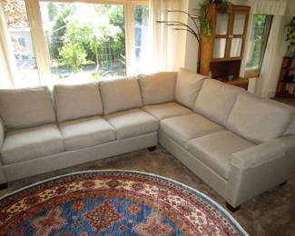 King Hickory sectional sofa