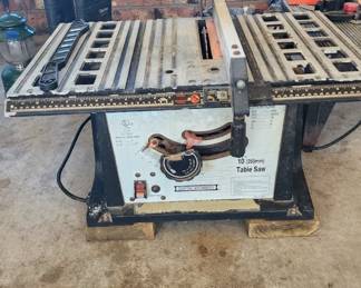 Table saw