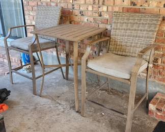 Another patio set