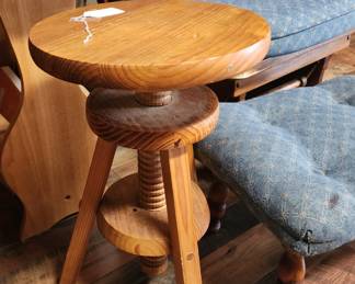 Adjustable wooden stool