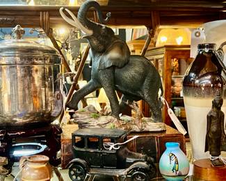 Franklin mint porcelain elephant figurine, antique cast-iron model T car