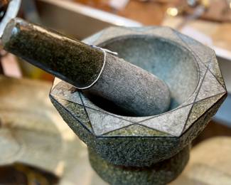 Thai granite mortar and pestle 