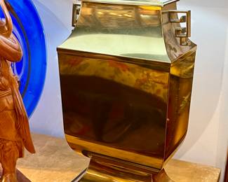 Brass table lamp
