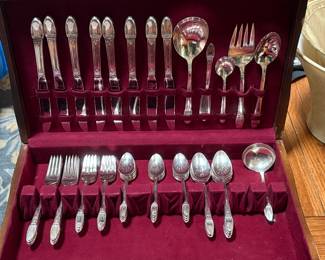 1849 Wm Roger Bros International Silver Pattern First Love (1940’s) Silverplate
