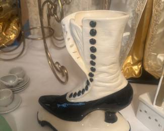Ceramic vintage ceramic shoe